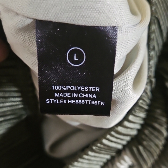 Two-Tone Wide Leg Pants - Picture 3 of 3